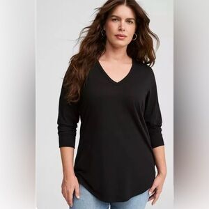 NWOT torrid long sleeved girlfriend jersey size 2